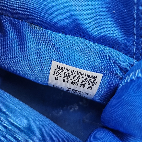 Blue Hightop Adidas - Picture 2 of 3